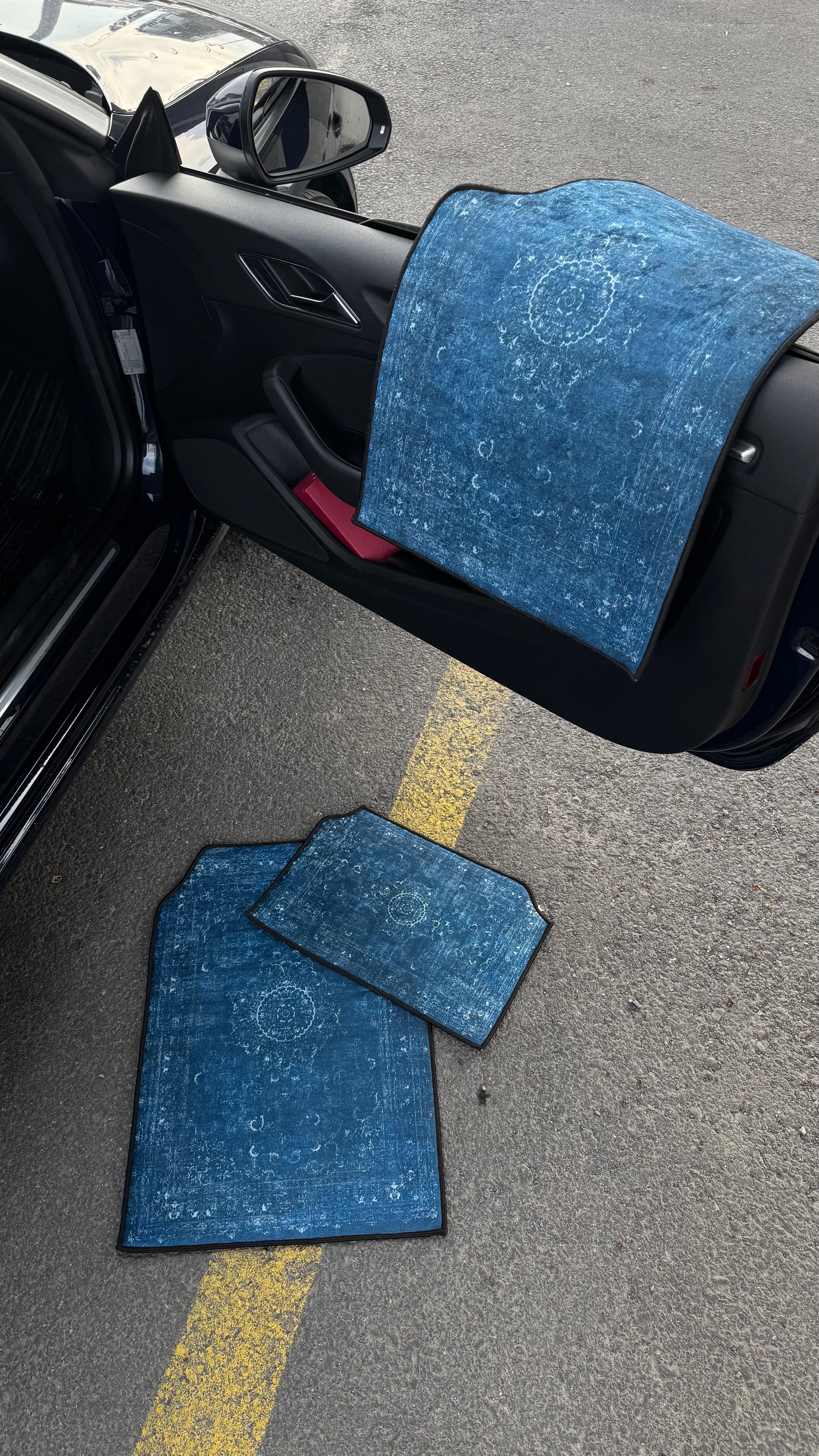 Lapis Car Mat