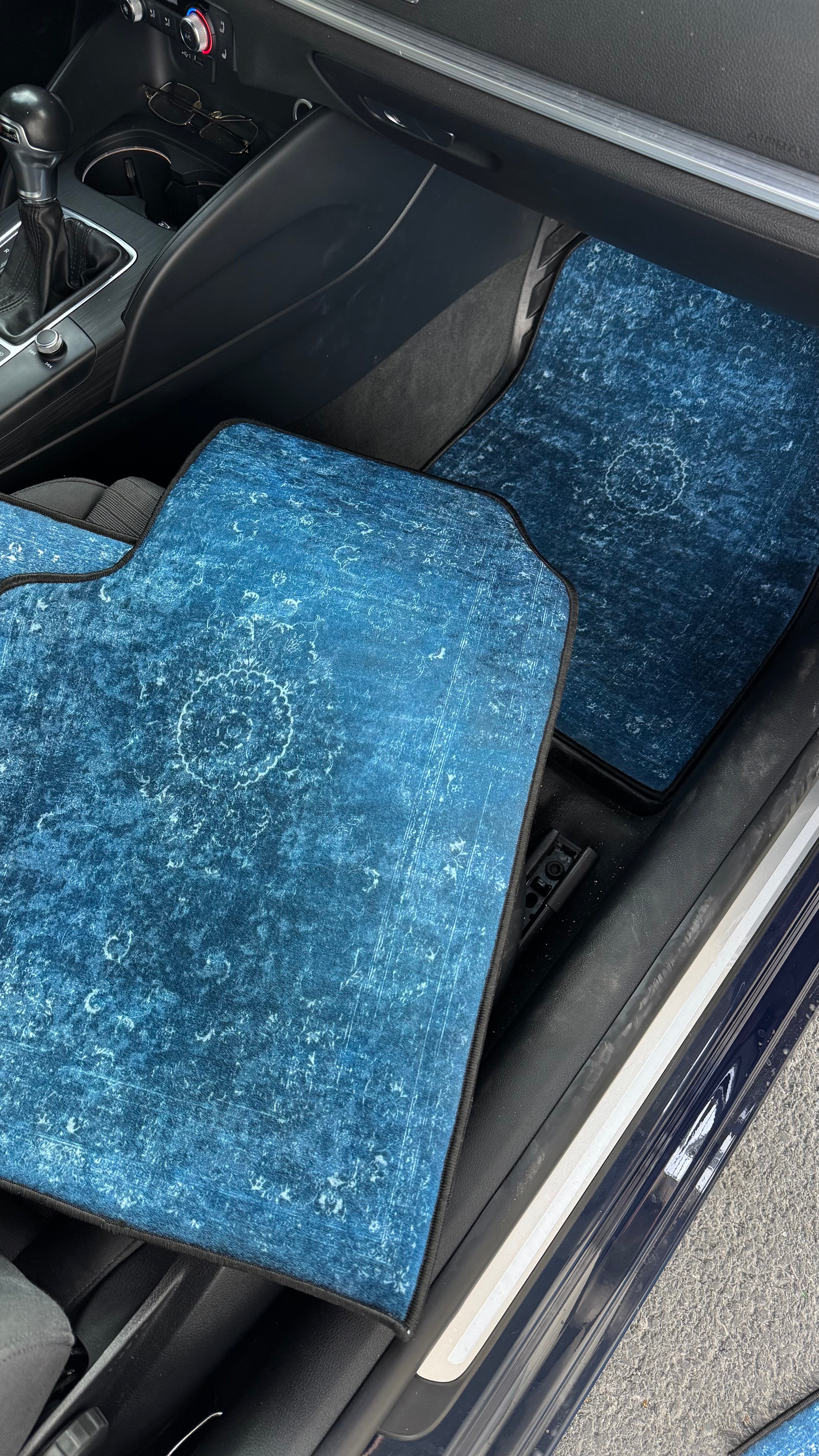 Lapis Car Mat
